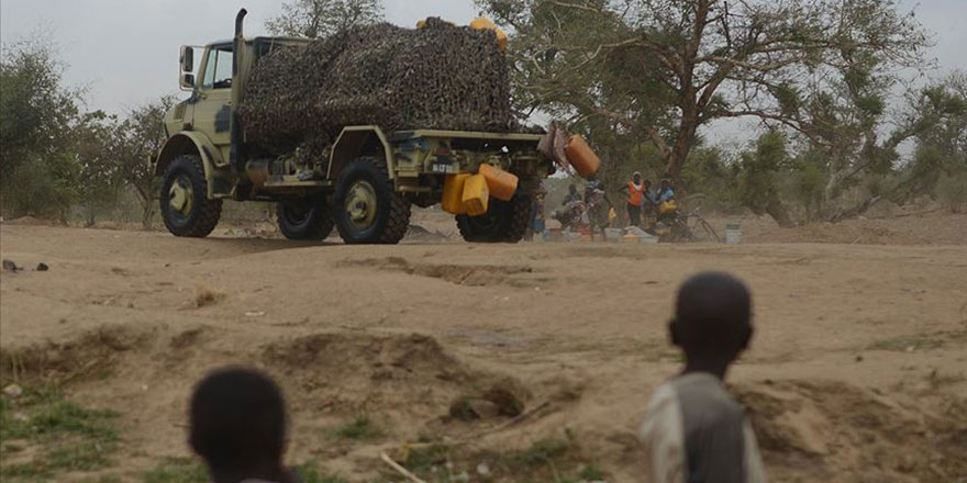 Batının sömürdüğü Nijerya, petrol zengini olmasına rağmen yakıt ve elektrik kıtlığı yaşıyor