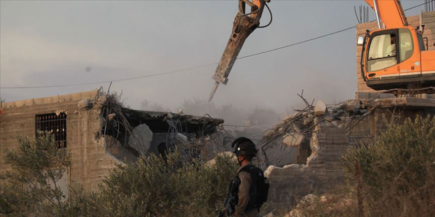 Filistinli Müslümanların evleri yıkılmaya devam ediliyor