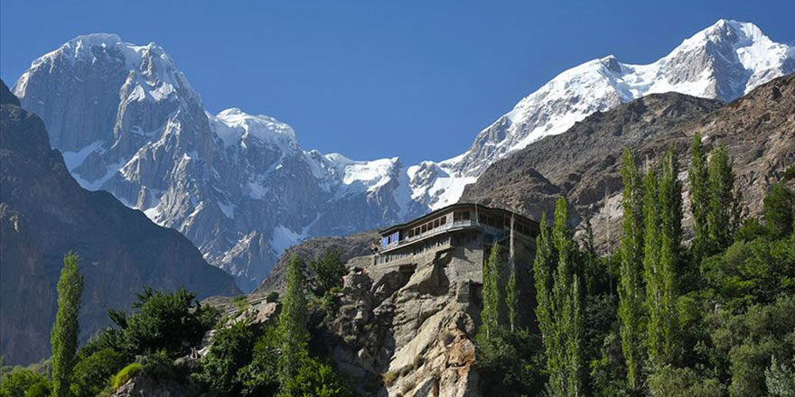 Dünyanın en yüksek 50 zirvesinin 17'si Pakistan'da: Zirveler diyarı Gilgit-Baltistan