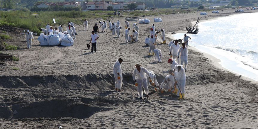 Düzce'deki selin izleri siliniyor
