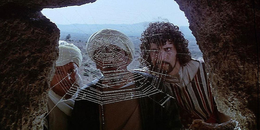 Hacı adayları hicretin mucizevi dağı Sevr'i ziyaret ediyor