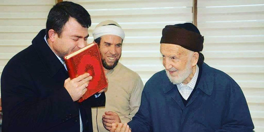 Mehmet Yavuz vefat etti