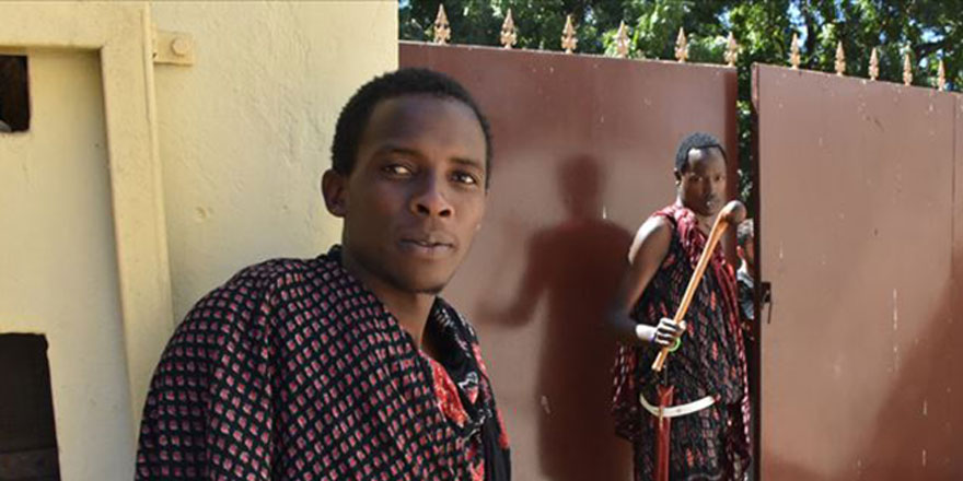 Masai kabilesinden iki genç Müslüman oldu