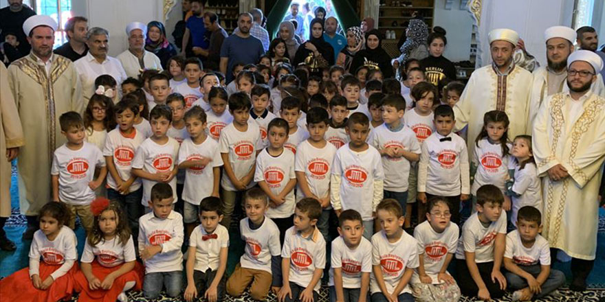 Almanya'da 'Dua ile birlikte okula başlıyorum' etkinliği