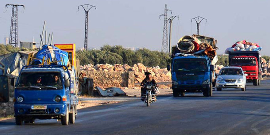 İdlib'de 1 yılda 1 milyon kişi göç etti