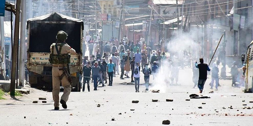 Hindistan'da Müslümanlara şiddet olayları planlı