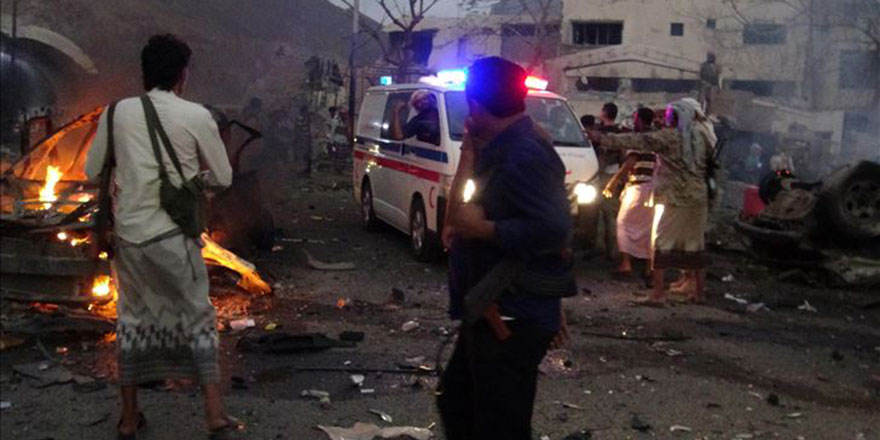 Müslüman BAE, Müslüman Yemen'i bombaladı: 300'den fazla ölü ve yaralı