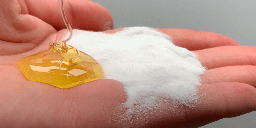 Bal ve karbonat karışımı vücudu böyle yeniliyor