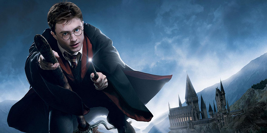 Katolik okulu Harry Potter kitaplarını 'büyü' içerdiği gerekçesiyle yasakladı