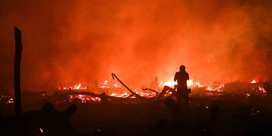Brezilya'da 10 günde 8 bin yangın çıktı