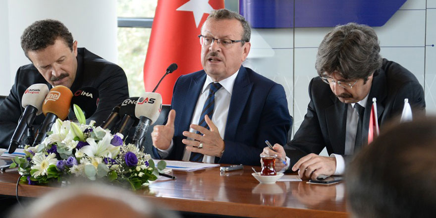 Rektör Kılavuz: Üniversite camisinde devletin tek kuruş katkısı yok