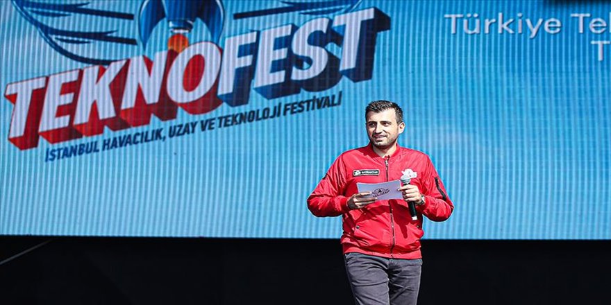 Selçuk Bayraktar: Gökyüzüne bakan çocukların gözlerindeki parıltı, en kıymetli umut ışığımız