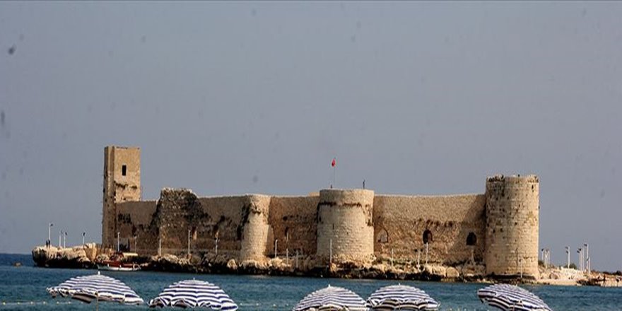 Kız kalesi'nde turizmcilerin yüzü güldü
