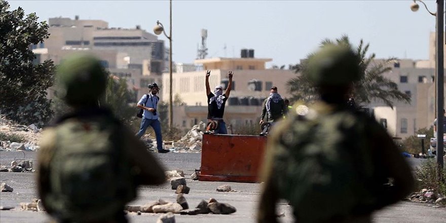 İsrail güçlerinden Filistinli tutuklulara destek gösterisine müdahale