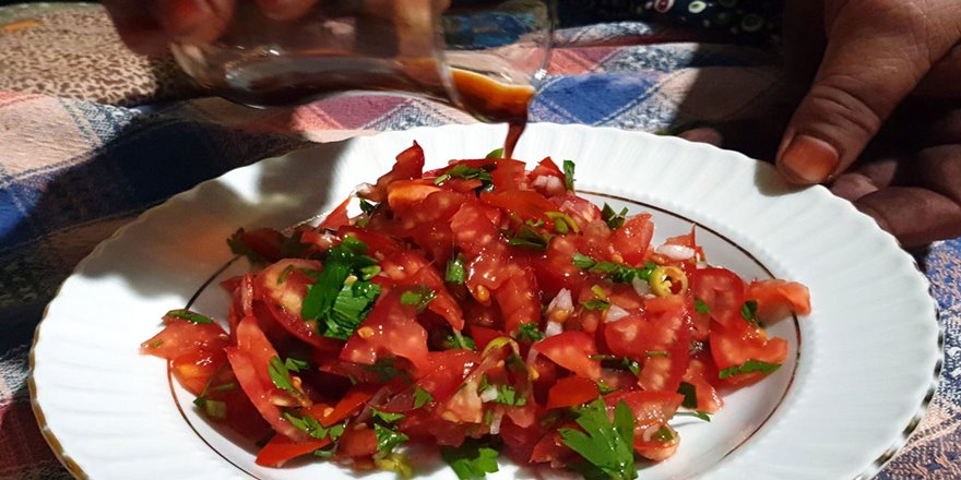 Doğu Akdeniz'de nar ekşisi zamanı