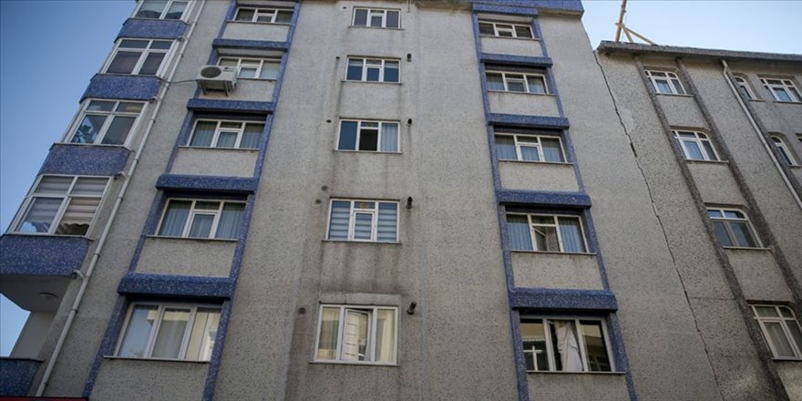 İstanbul'da 77 binada ağır hasar tespit edildi
