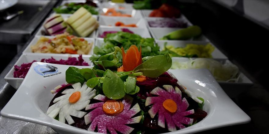 Ünü sınırları aşan 'Amasra salatası' için tescil atağı