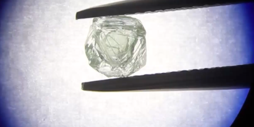 Rusya 'Matruşka' elması konuşuyor