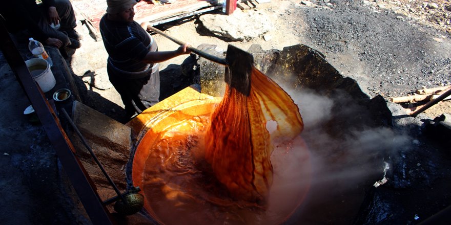 Hatay'ın damak çatlatan lezzeti: Çalpak pekmezi