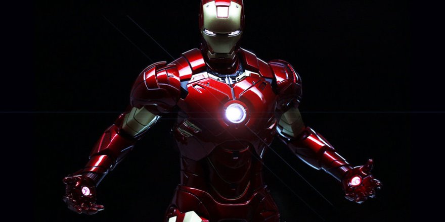 Türkiye'nin 'yerli Iron-Man'i: Yapay zeka ve sesli komutla çalışan zırh tasarladı