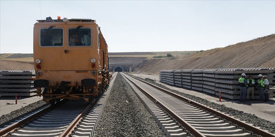 Ankara-Sivas YHT hattında sona yaklaşılıyor