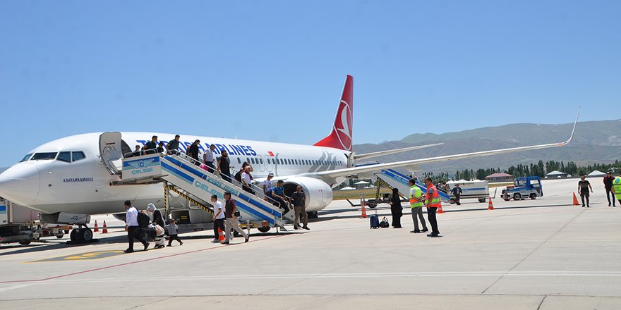 Hakkari'deki havalimanından 9 ayda 134 bin kişi uçtu