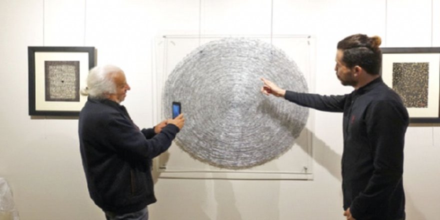 Kâbe’nin ışığı tuvale yansıdı