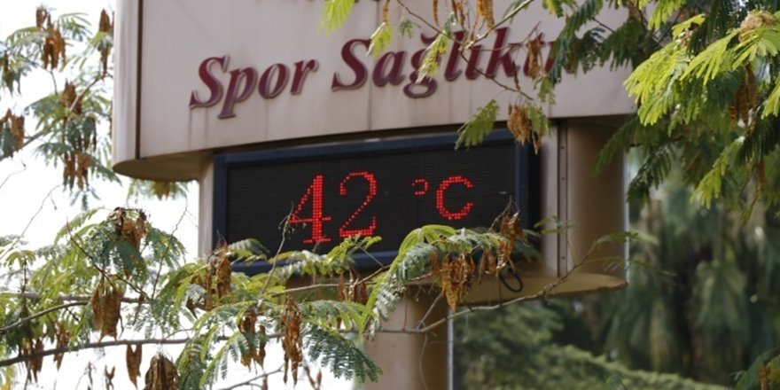 Adana'da termometreler 42 dereceyi gördü
