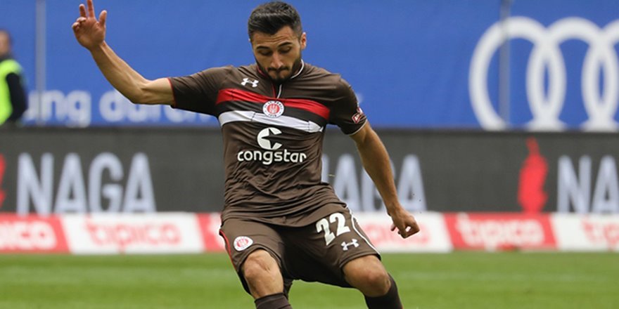 Barış Pınarı Harekatı'na destek veren Cenk Şahin kadro dışı bırakıldı