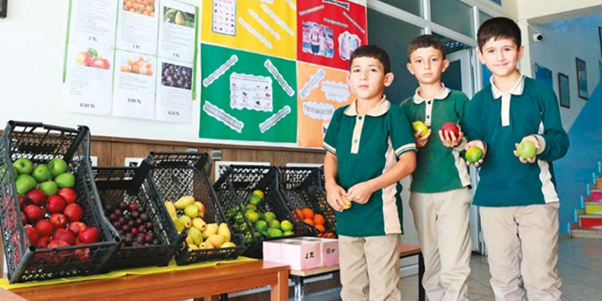 Okulda 'Dürüstlük Manavı' uygulaması