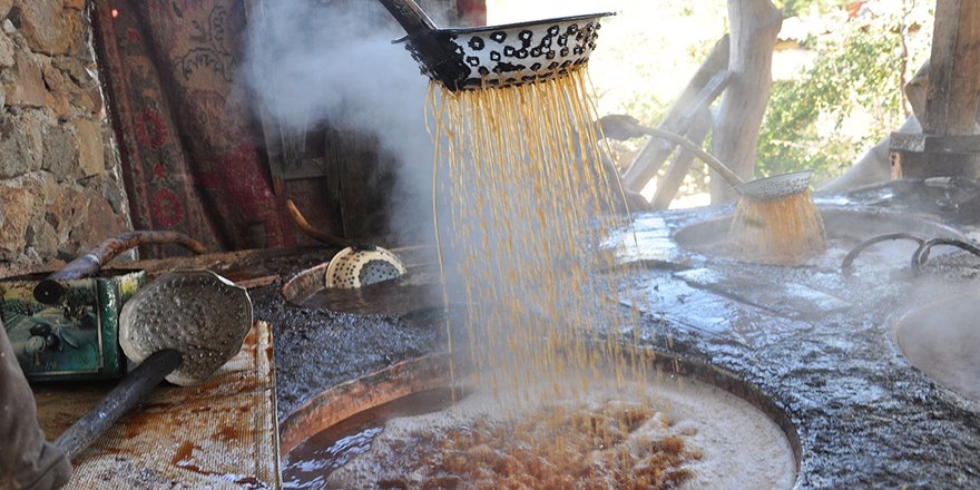 Asma dalından sofraya 'pekmez imecesi' geleneği