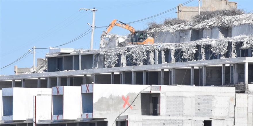 Yıkımlar ileride yapılacak kaçak yapıların önüne geçecek