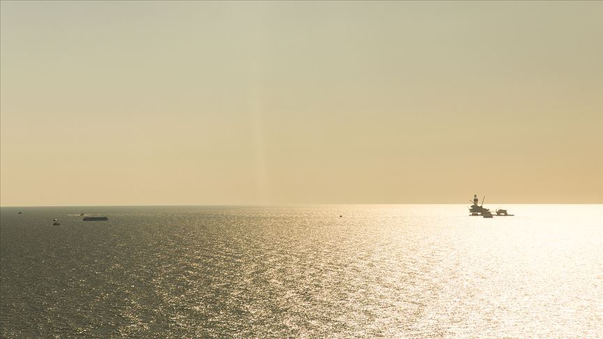 Kuruyan Meke Gölü'nün ziyaretçisi eksik olmuyor