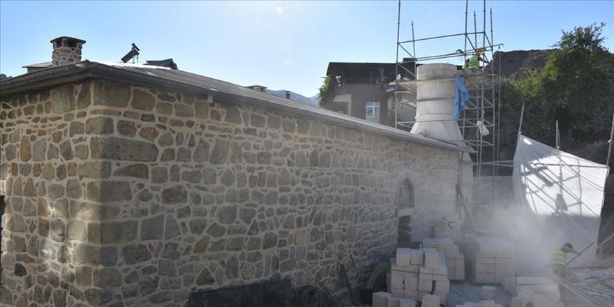 Hakkari'deki tarihi yapılar turizme kazandırılıyor