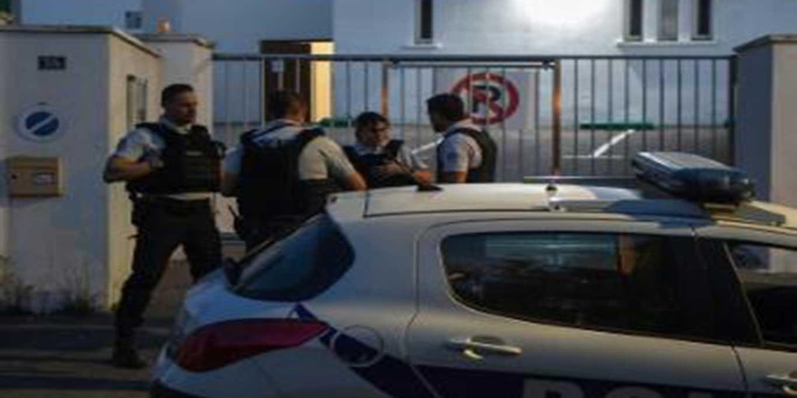 Fransa'da cami cemaatine saldırı
