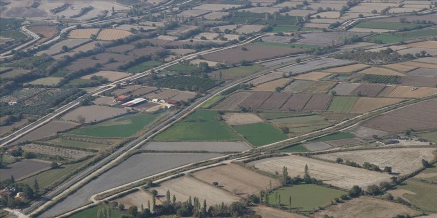 Tarımsal arazilerin alım satımı için veri tabanı