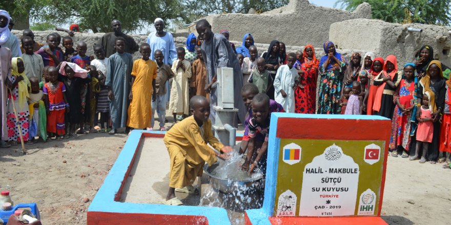 Bahçesinde yetiştirdiği ürünlerle Afrikalıları suya kavuşturdu