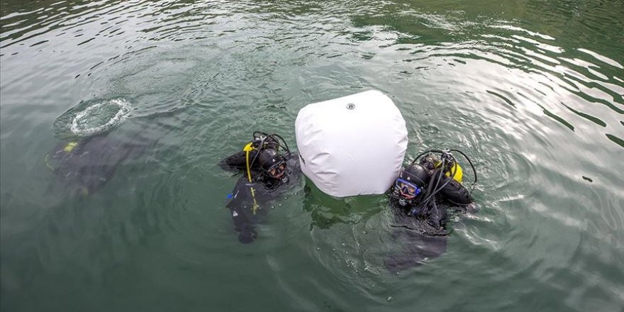 SAK timi bu kez 'atık' için daldı