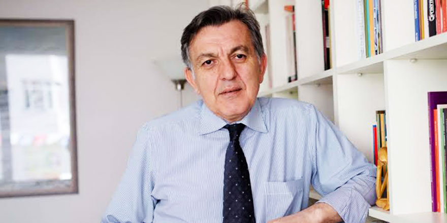 Bekir Ağırdır: Umutlu olun Türkiye'de okuma oranı gittikçe artıyor