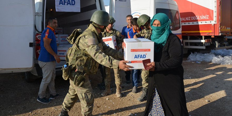 Terörden arındırılan Tel Abyad ve Rasulayn'a insani yardım