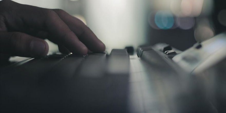 Rusya'da yerli yazılımsız telefon ve bilgisayarların yasaklanması gündemde