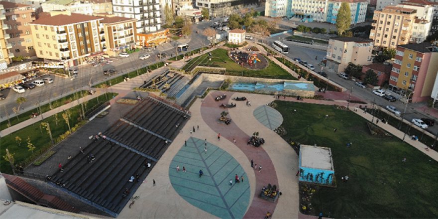 Vatandaşlar parklara akın etti