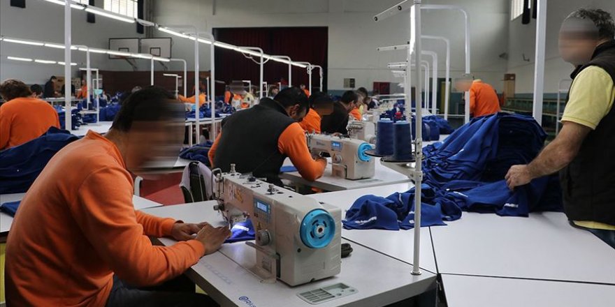 Cezaevini adeta 'fabrika'ya çevirdiler