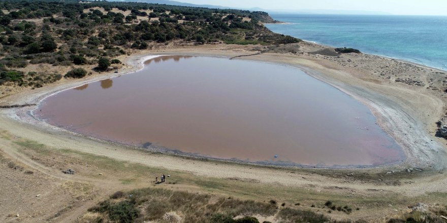 Kalp şeklindeki 'pembe göl' turizme kazandırılacak