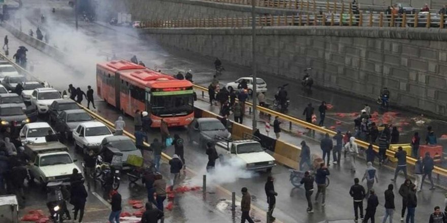 İran'da protestolar sürüyor