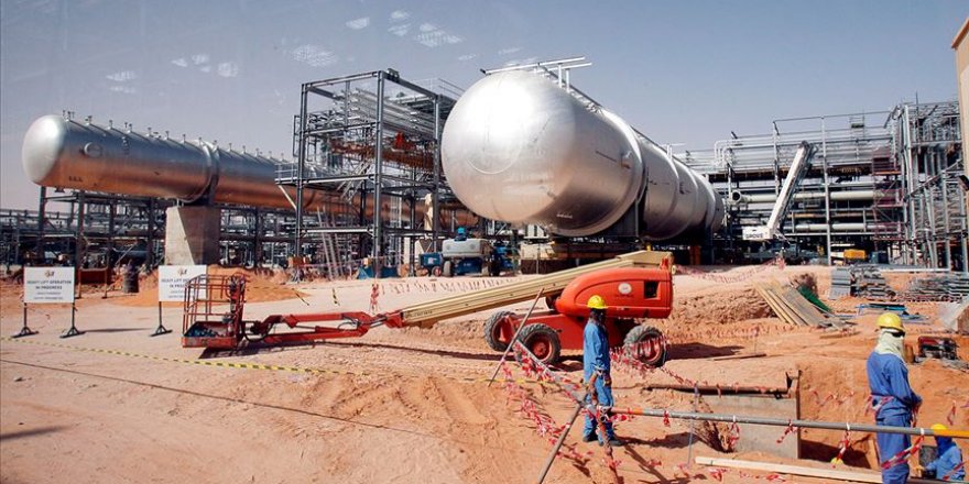 Saudi Aramco halka arzdan 25 milyar dolar gelir hedefliyor