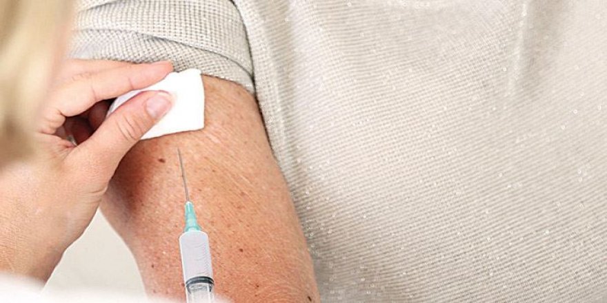 Türkiye'de geçici koruma altındakilere 5,8 milyon doz aşı uygulandı