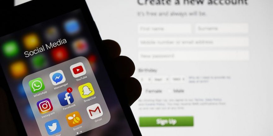 Sosyal medya manipülasyonlarına 'zihni savunma sanatı' ile karşı koyun