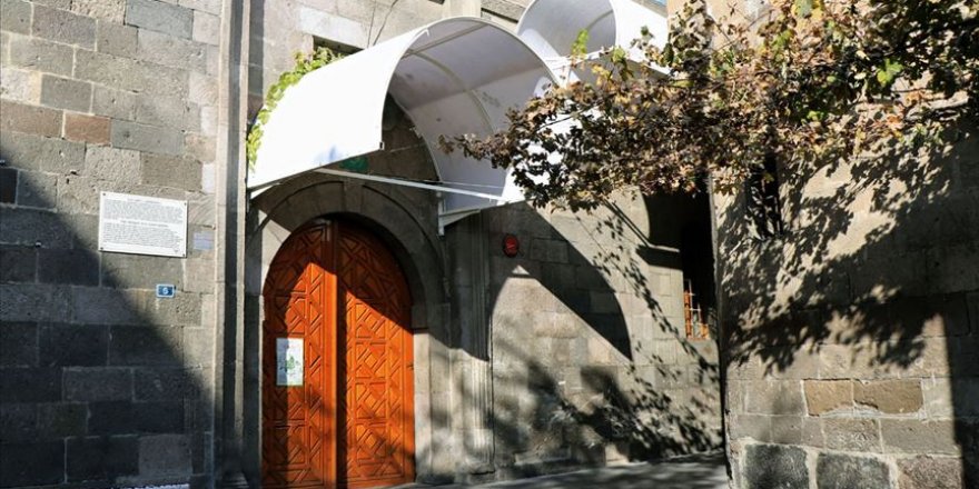 Camii Kebir'deki eklentiler restorasyon sırasında kaldırılacak