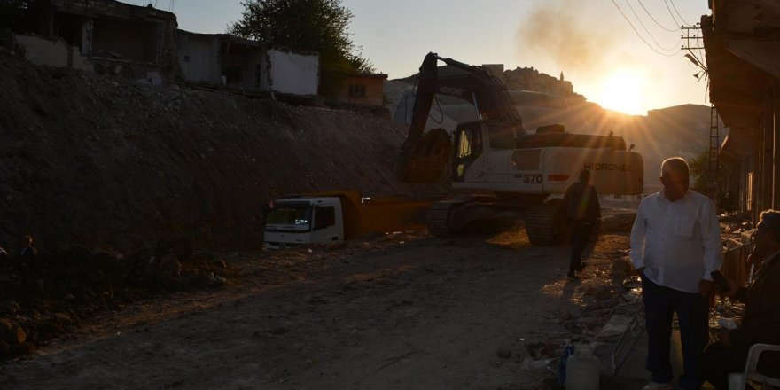 Tarihi Er-Rızk Camisi taşınmaya hazır